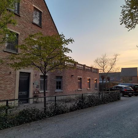 B&B De Floreffe Neerpelt Exterior foto